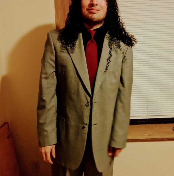 Meet your Posher, Isaiah - Picture 1 of 1